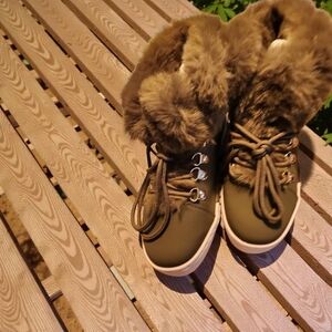 Carter's Brown Fur-Lined Sneakers